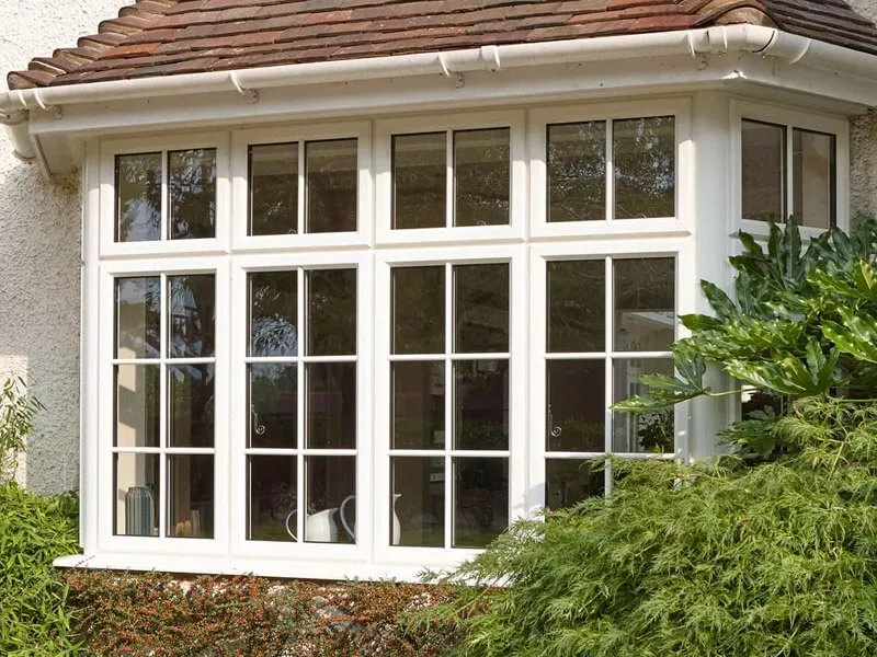 Aluminium windows with leaded detailing